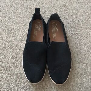 Tom’s suede great condition